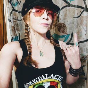 Meet your Posher, Nikki